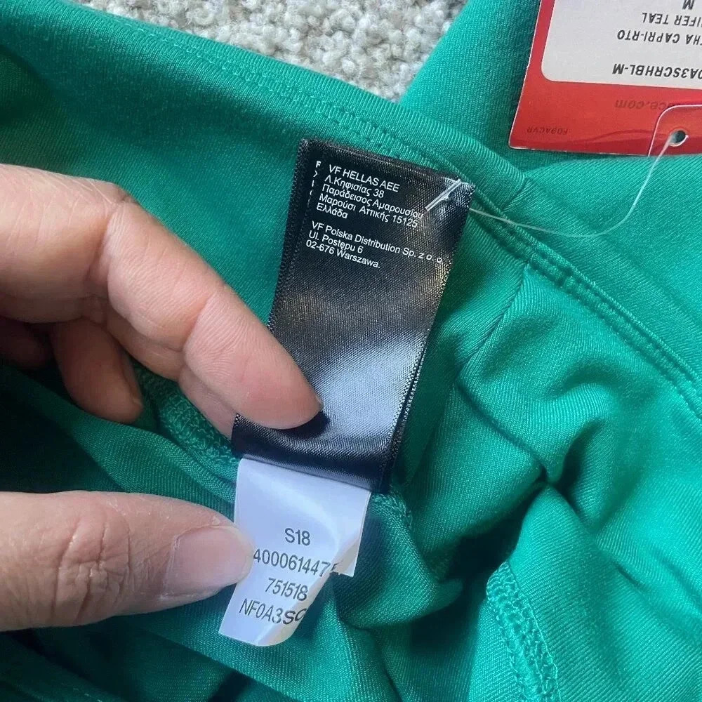 NWT The North Face Womens Hatha Capri Leggings Green Active Wear - Picture 5 of 12